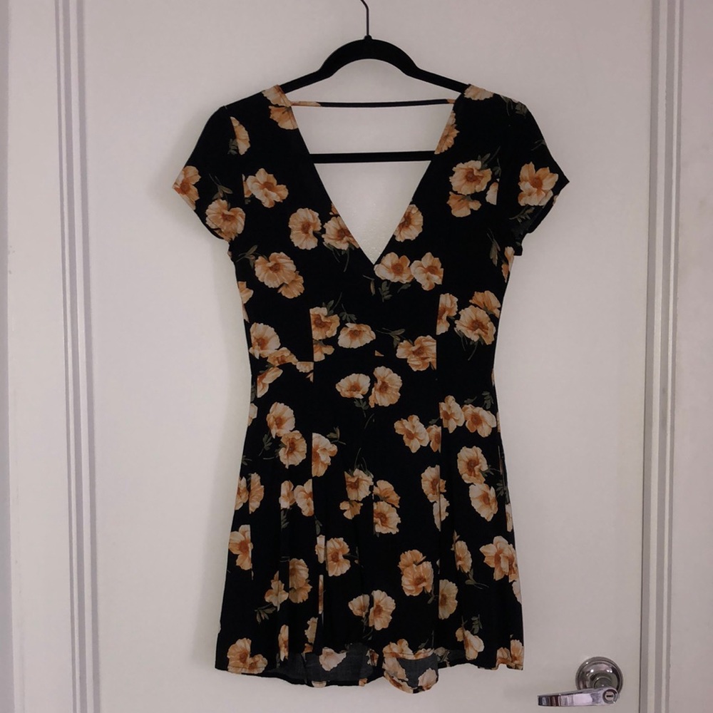 Floral Forever 21 Sundress with Pockets